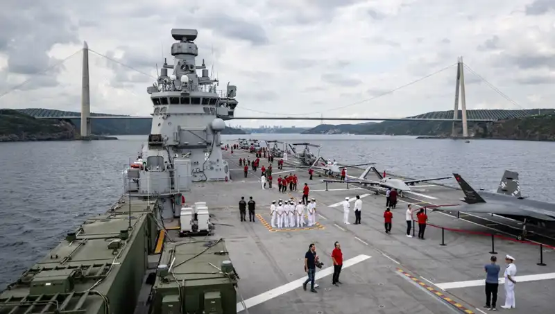 TCG Anadolu, Sarayburnu'ndan Yolculuğuna Çıktı: Stratejik Bir Adım