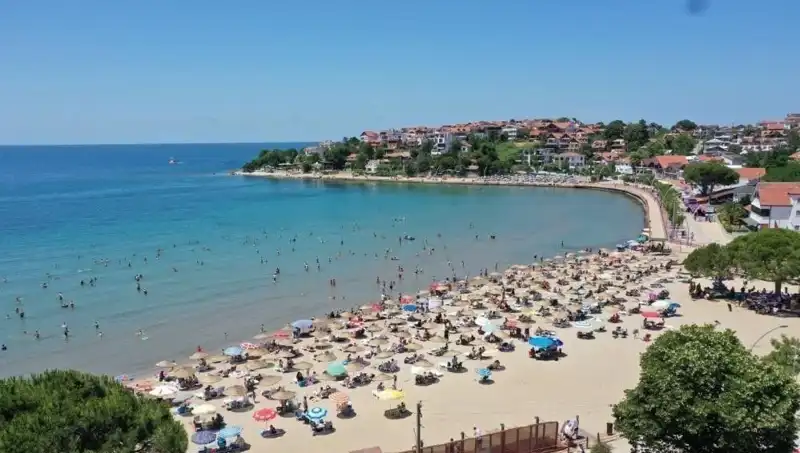 Türkiye'de 5 Plaj Haricinde Denize Girmek Neden Yasaklandı?
