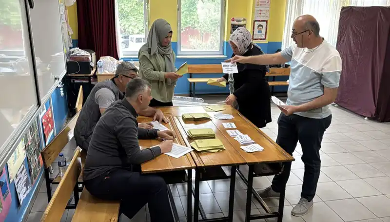 405 Mahalle ve Köyde Muhtar Seçimleri: Yeni Liderler Belirlendi!