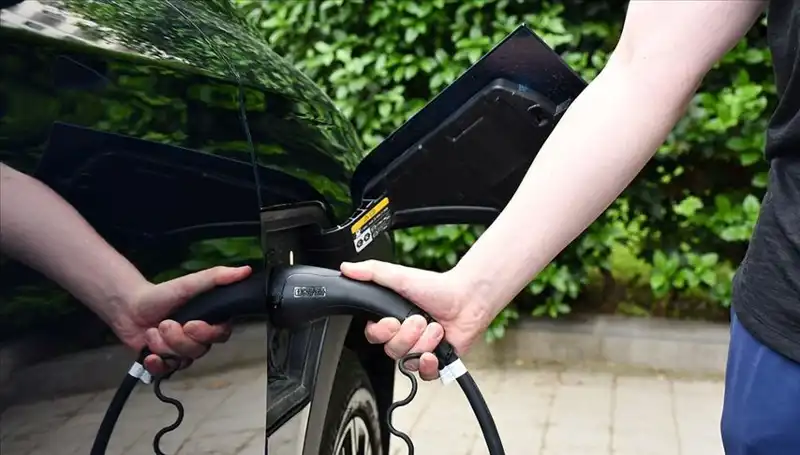 Elektrikli Araçlar İçin Devrim: CATL'den 5 Dakika ile 520 Kilometre!