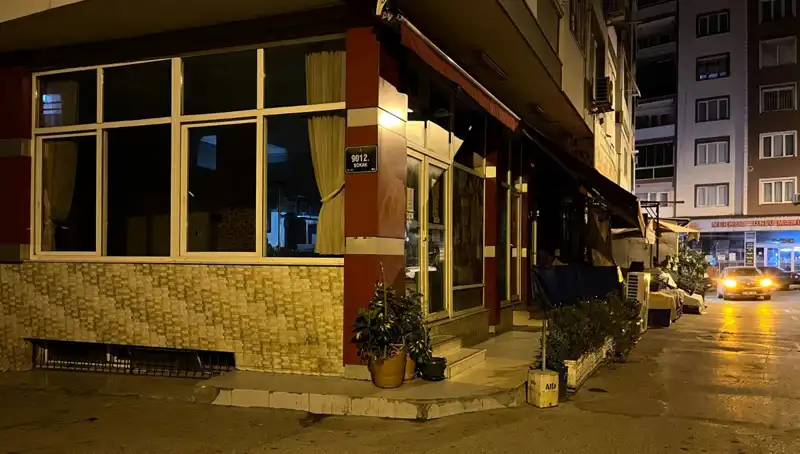 İzmir’de Kahvehane Önünde Silahlı Saldırı: Bir Ölü