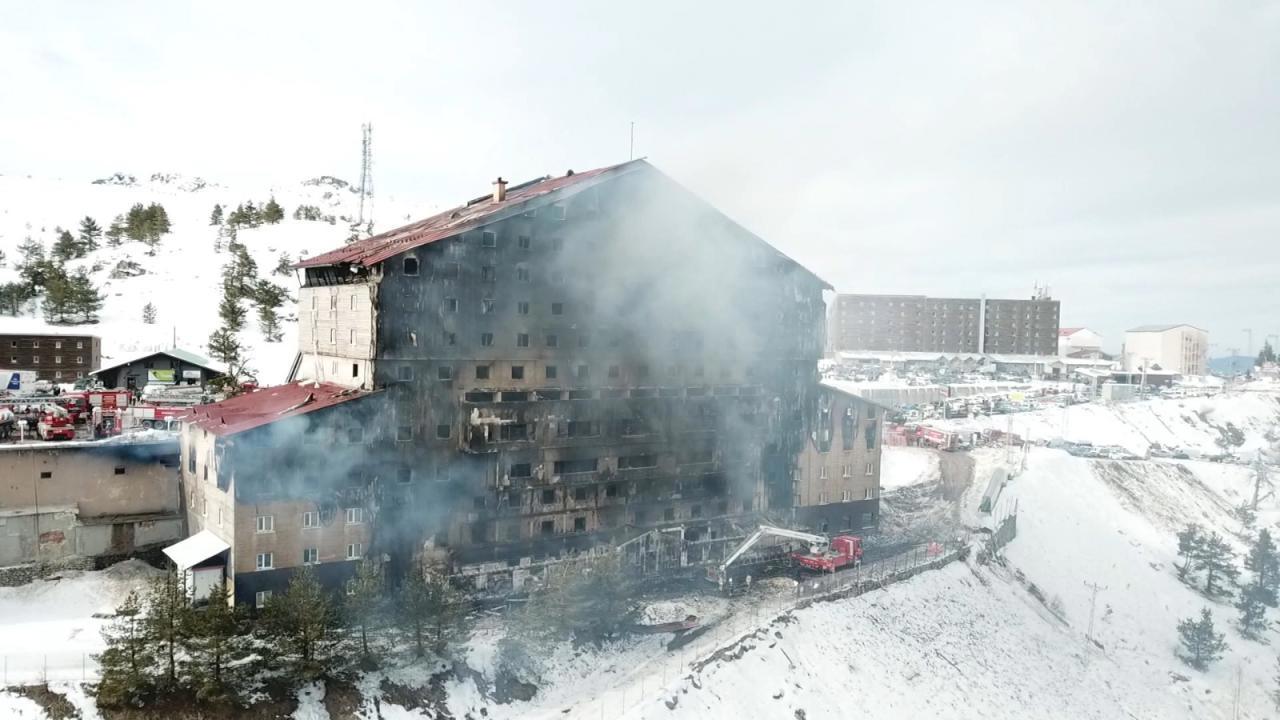 Bakan Tunç: Otelden sonra art arda gözaltılar!