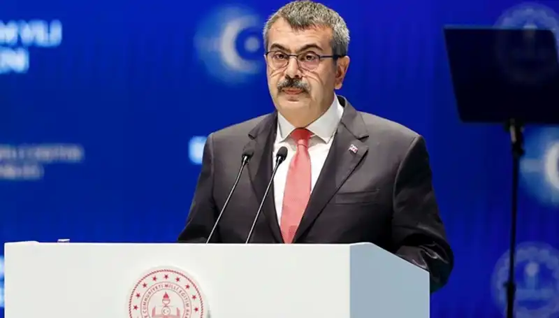 Millî Eğitim Bakanı Tekin'den 23 Nisan Ulusal Egemenlik Mesajı