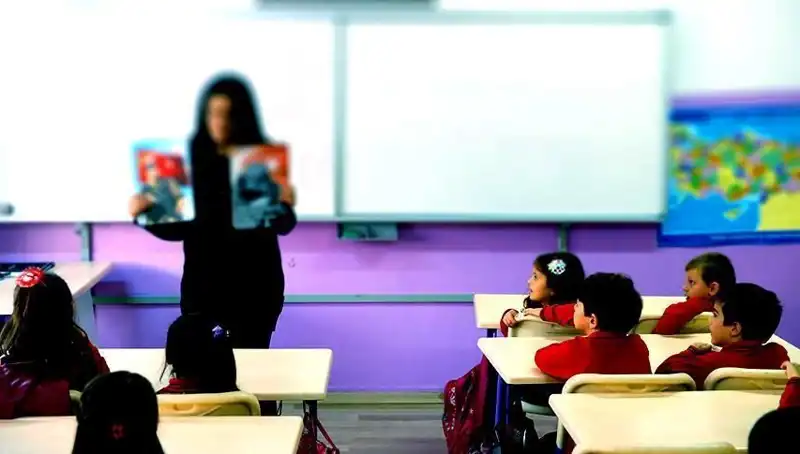MEB Ücretli Öğretmenlik Başvurularında 2025 Süreci: Merak Edilenler