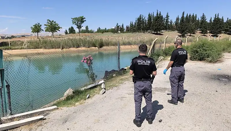 Aranan Çocuğun Cesedi Sulama Kanalında Bulundu: Aile Eziyet İçindeydi