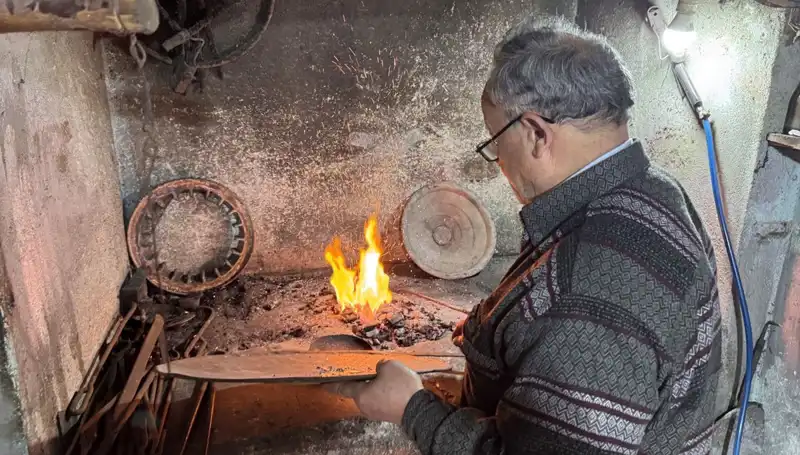 Baba Mesleğini 20 Metrekarelik Dükkanla Yaşatan Genç Girişimci