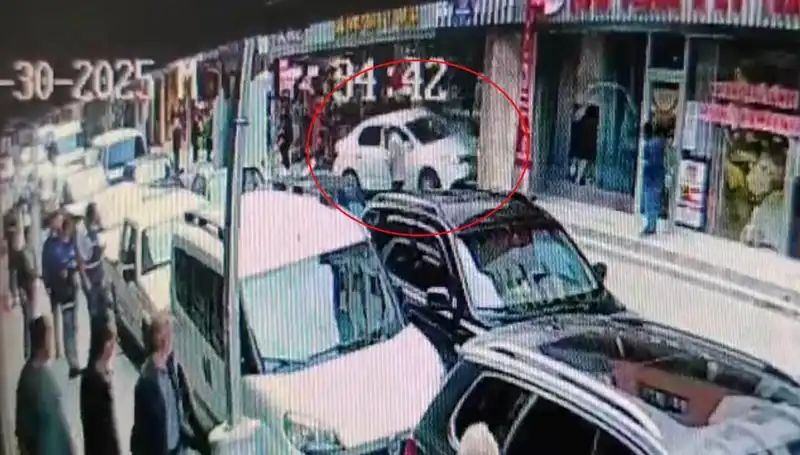 Alkollü Sürücünün Korkunç Kazası: İki Çocuk Son Anda Kurtuldu