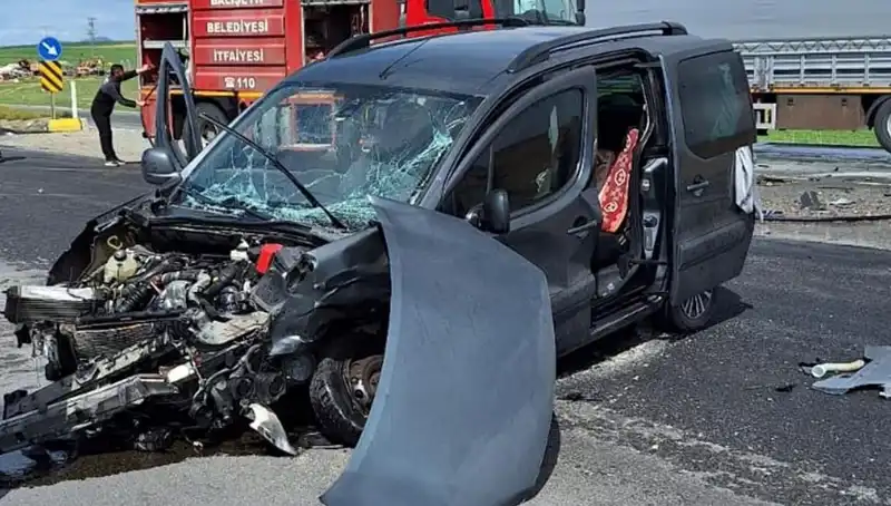 Ankara Yolunda Feci Kaza: Üç Yaralının Durumu Ciddi!