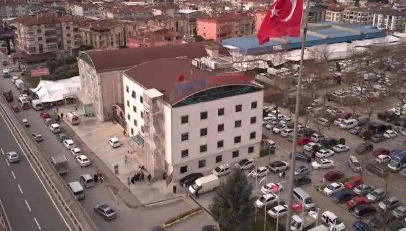 Özel Hastaneye Deprem Mührü! Yetkililerden Şok İddialar