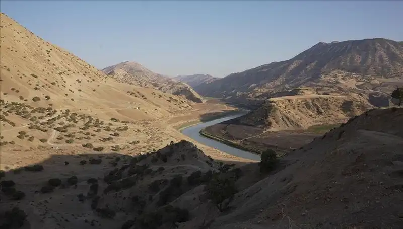 Tahran'da Su Krizi: Tüketimin Yüzde 20 Azaltılması İsteniyor