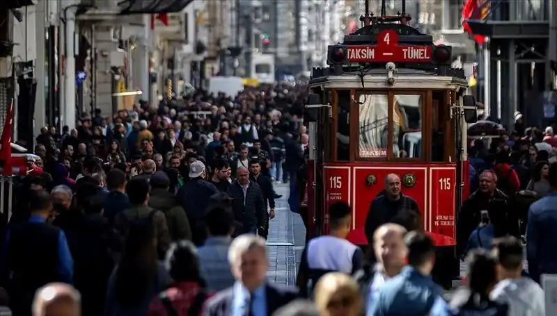 Türkiye'nin Nüfusu Yükseliyor: 2023’te Yeni Rekorlar Bekleniyor